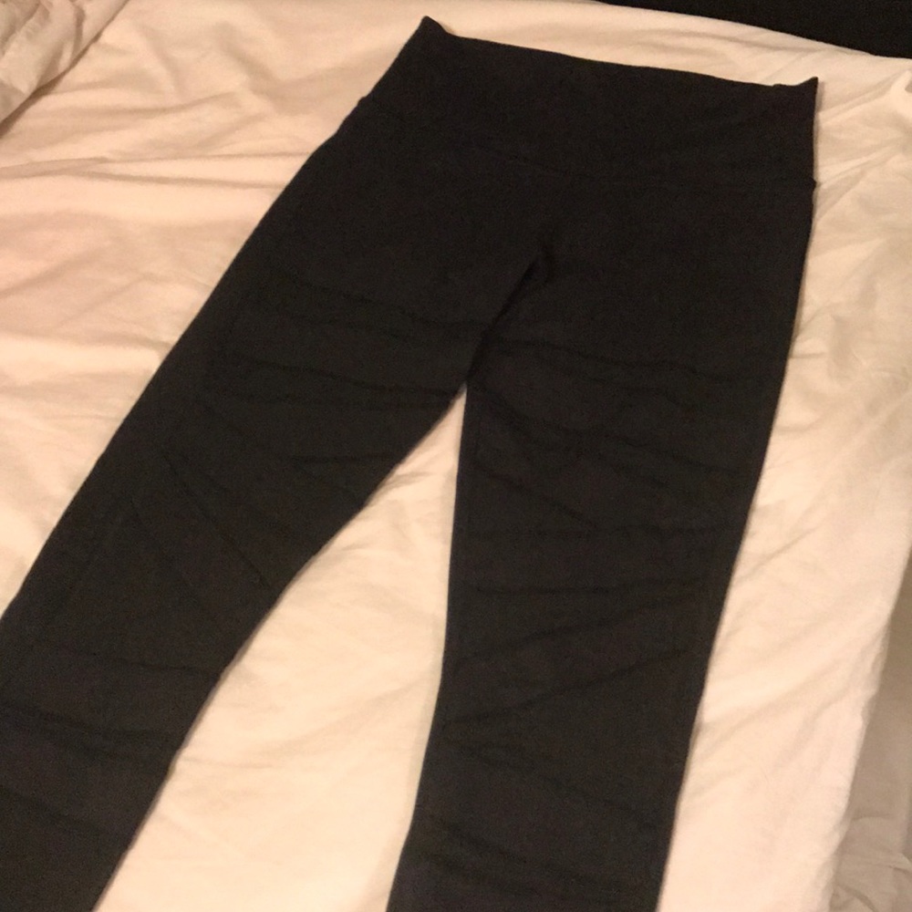 Mesh Lululemon Leggings 🖤